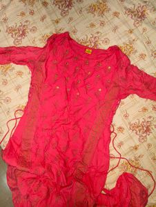 Vibrant Pink Embroidered Kurta🩷