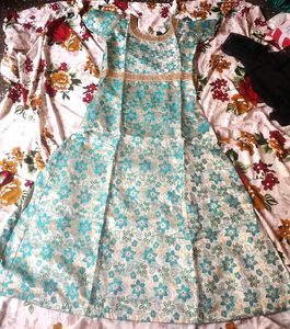 Beautiful Floral Ethnic Gown with net dupatta