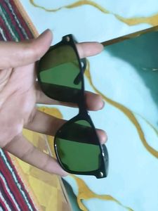Stylish Black Sunglasses