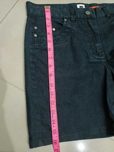 Jesen Denim Shorts 32 Size