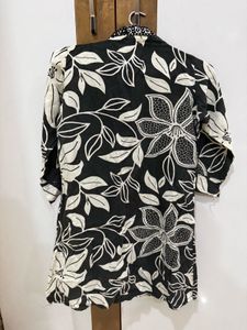 Stylish Black Floral Print Kurta