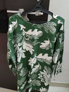Stylish green &amp; White Printed Kurta