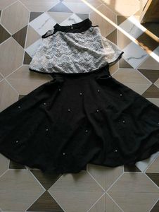 ADORABLE Dress 🖤 🤍2 Glass 🎁