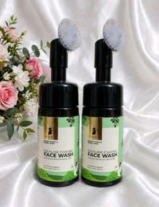 Pack of 2 Pilgrim Squalane Foaming Face Wash Set