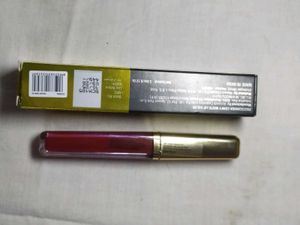Faces Canada More Comfy matte lipstick