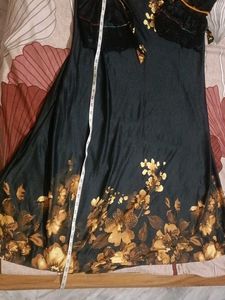 Elegant Floral Print abaya