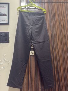 Chic Wide-Legged Trousers