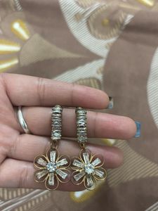 Elegant Flower Drop Earrings
