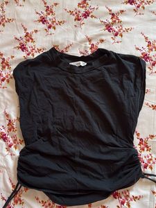Stylish Black Ruched T-Shirt