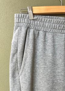 Puma ESS Classic logo Trackpants