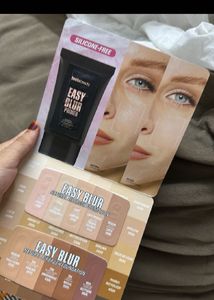 Huda Beauty Easy Blur Foundation &amp; Primer