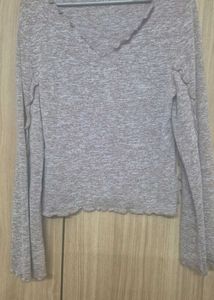 Gray V-Neck Long Sleeve Top