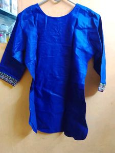 Embroidered Kurta Top