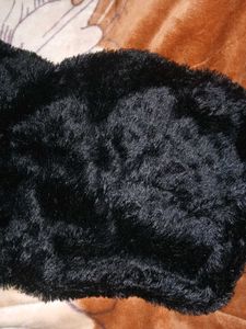 Black Solid Puff Stole