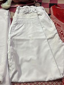 Red chicken kurta set