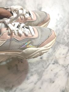 Stylish Pink &amp; Grey Sneakers
