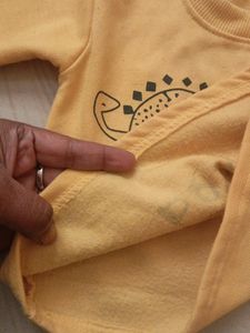 Babys Sweat Shirt And Pant...