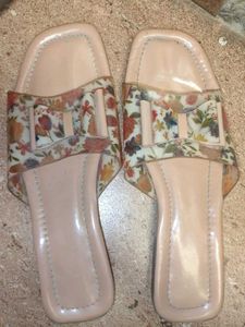 Floral Bow Slip-On Sandals