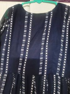 Stylish Navy Blue Striped Kurta