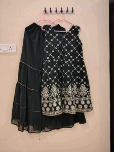 Dark Green Embroidered Sharara Set with Dupatta