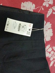 ZARA Black High-Waisted Shorts