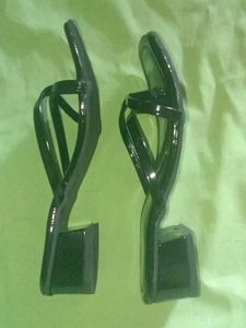 Comfort M.N. Collection Black Thong Sandals