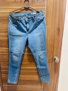 Light Wash Skinny Jeans
