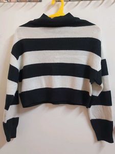 Black &amp; White Striped Cropped Sweater