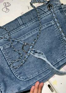 Denim Shoulder Bag with Silver Chain ✨️
