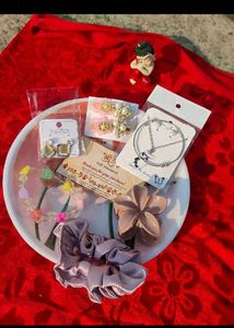 Gift hampers under 189