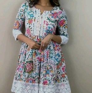 White Floral Kurta Set..!!😍