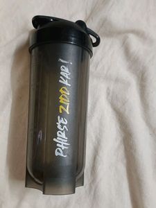 Shaker Bottle