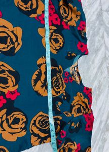 Elegant Teal Rose Print tunic