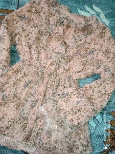 Chic Floral Print Peplum Top