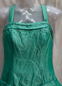 232112. Stunning Teal Tiered Gown