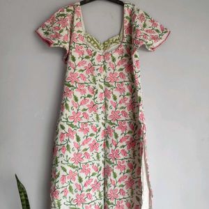 Combo of 2 kurtas with bottom