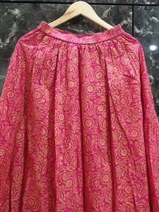 Globus Long Skirt
