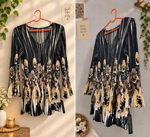 Pleated Floral Print Long Sleeve Dress
