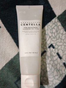 Madagascar Centella  Cleansing Gel