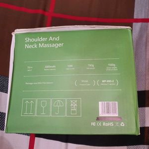 MaxTop Shoulder and Neck Massager