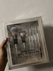Swiss Beauty Professional Face & Eye Brush Set