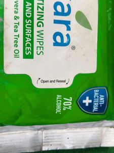 Kara Sanitizing Wipes