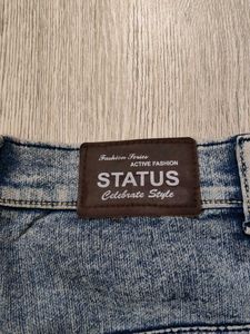 Ma4559 Status jeans waist 32 inches