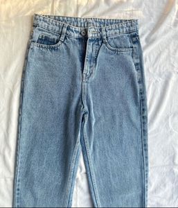 NEW WITH TAG Straight Fit Light Blue Denim Jeans