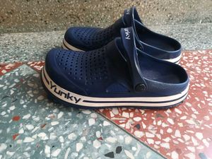 Yunky Navy Blue Clogs | Lightweight | Comfortable