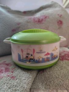 Mini hot pack container