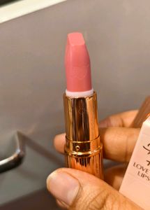Charlotte Tilbury Kiss Talk Lipstick