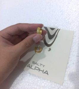 Unisex Gold Tone Hoop Earrings(Weekend sale)