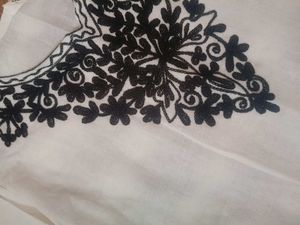 Pack of three short kurtis