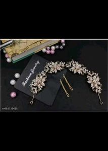 Elegant  Pearl Headpiece(Totally new p